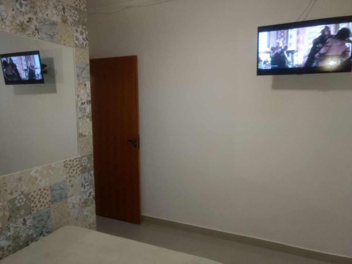 Apartamento Prainha Pe Areia Caraguatatuba Exteriör bild